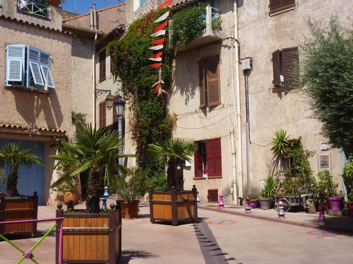 Logement Calme Proche Mer, 4 Personnes, St Aygulf Fréjus Kültér fotó