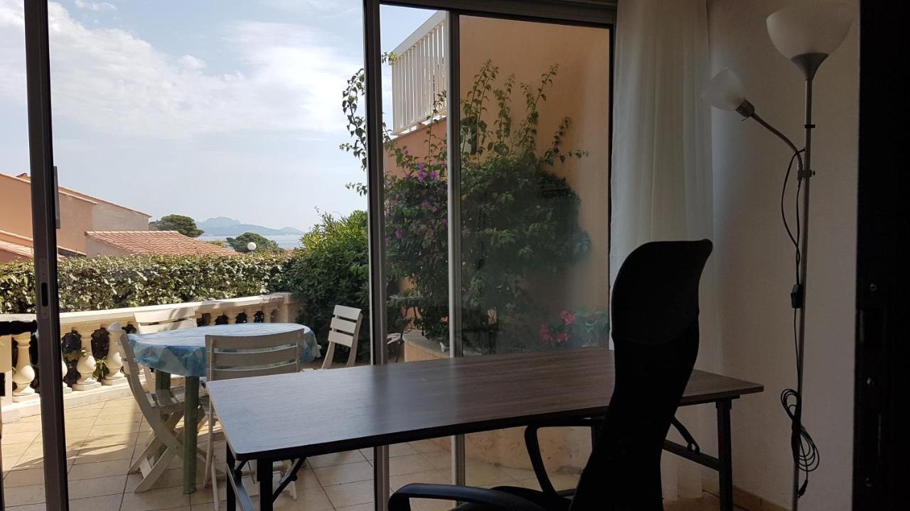 Logement Calme Proche Mer, 4 Personnes, St Aygulf Fréjus Kültér fotó